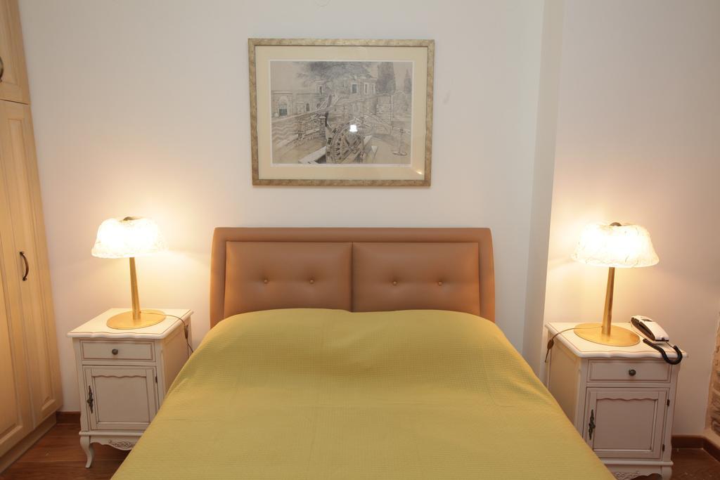 Avgerinos Hotel Kampochora  Zimmer foto