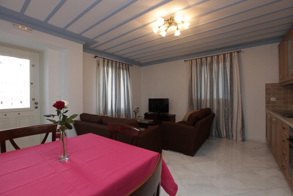 Avgerinos Hotel Kampochora  Zimmer foto