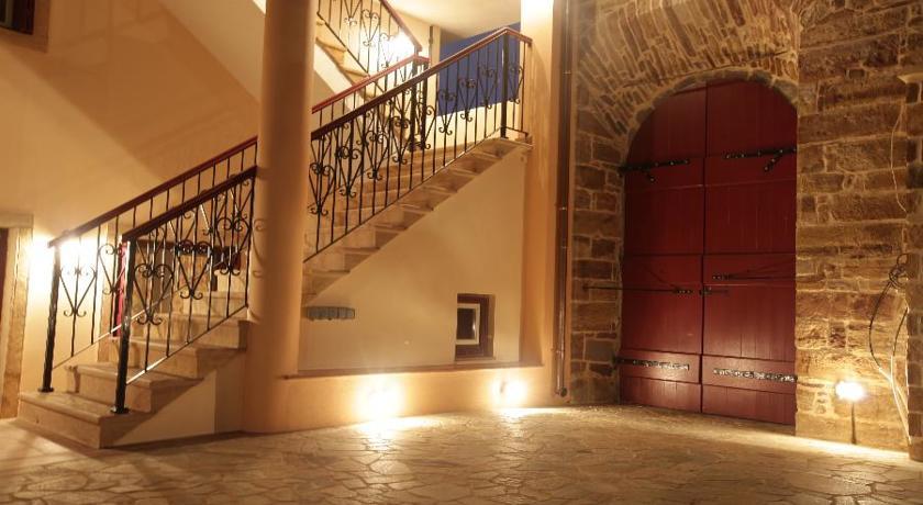 Avgerinos Hotel Kampochora  Zimmer foto
